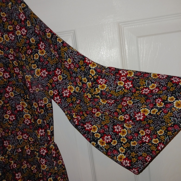 Time and Tru Top size M - Picture 3 of 5